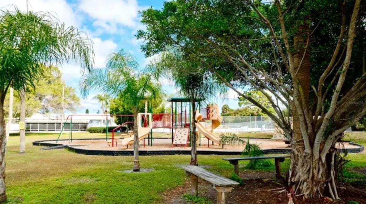 Hostal Beach Vacation Mode Bradenton Buitenkant foto